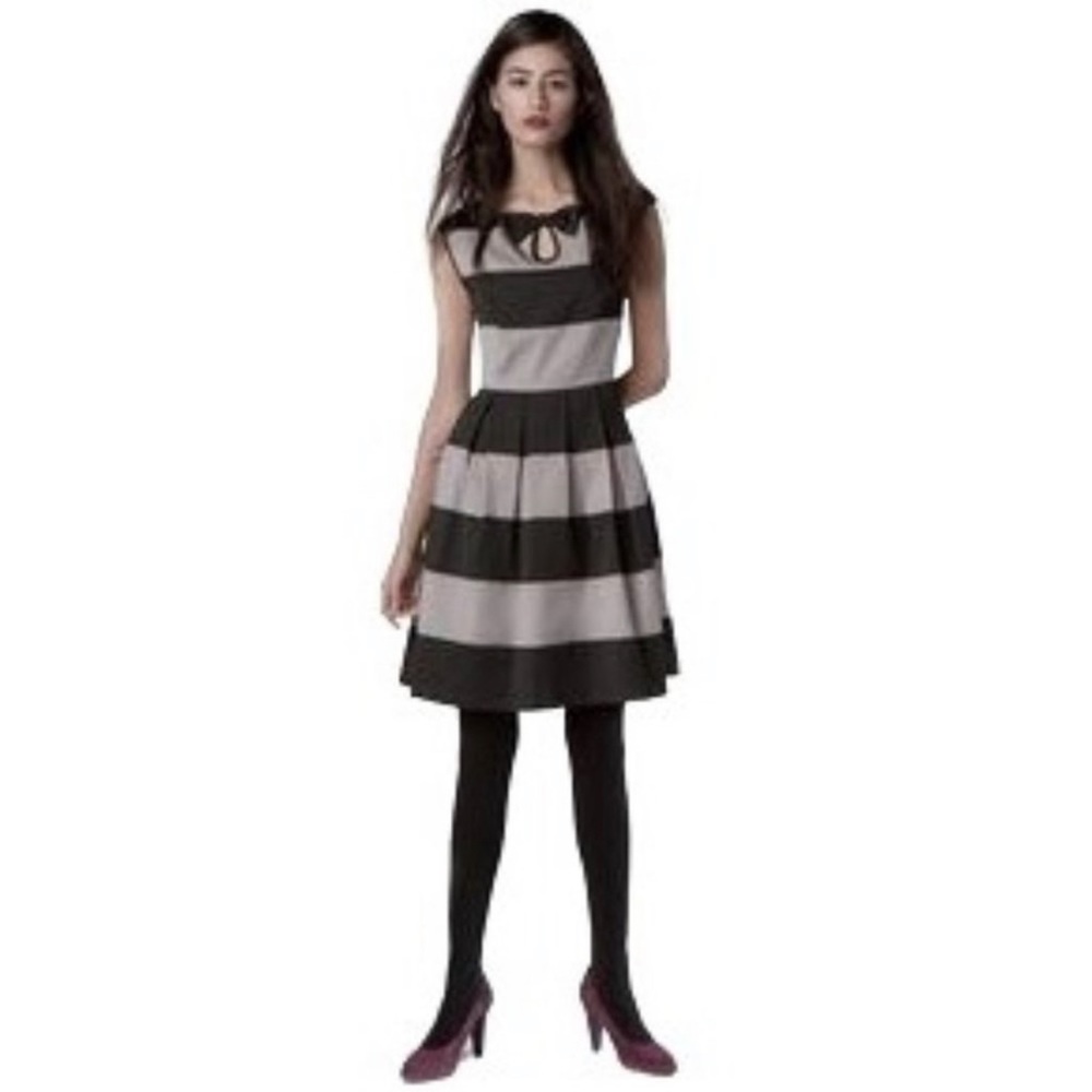 Dear Creatures Black Grey Striped Fit & Flare Mini Dress SZ: small